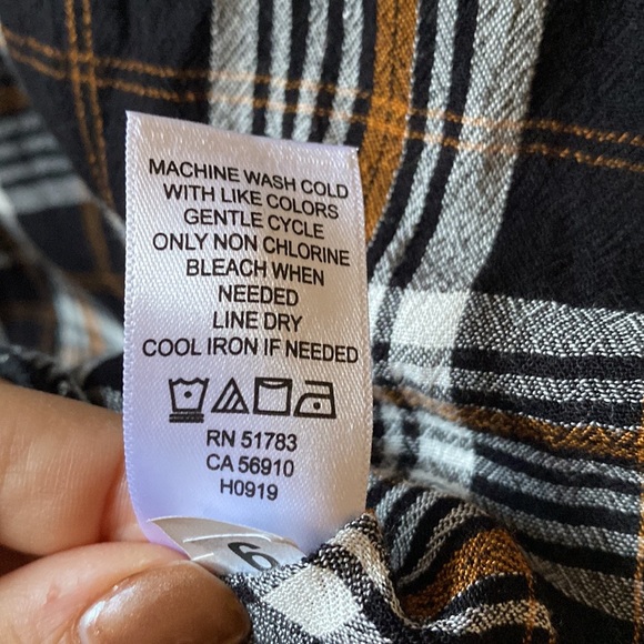 Maurices Kimono Sleeve Plaid Blouse - Picture 7 of 7